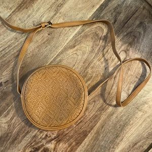 Basket Weave Purse / Crossbody